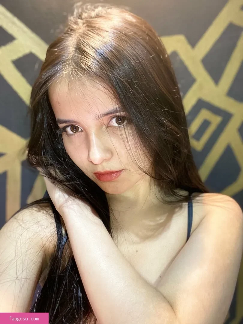 raychell_black