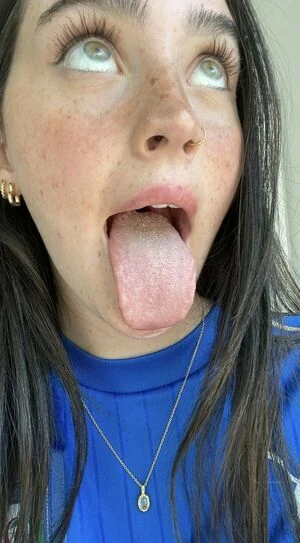 Rae Cambra content