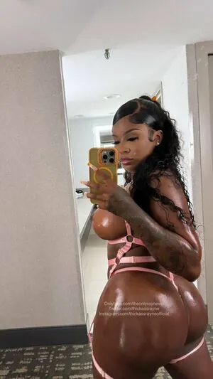 Rayne Carter content