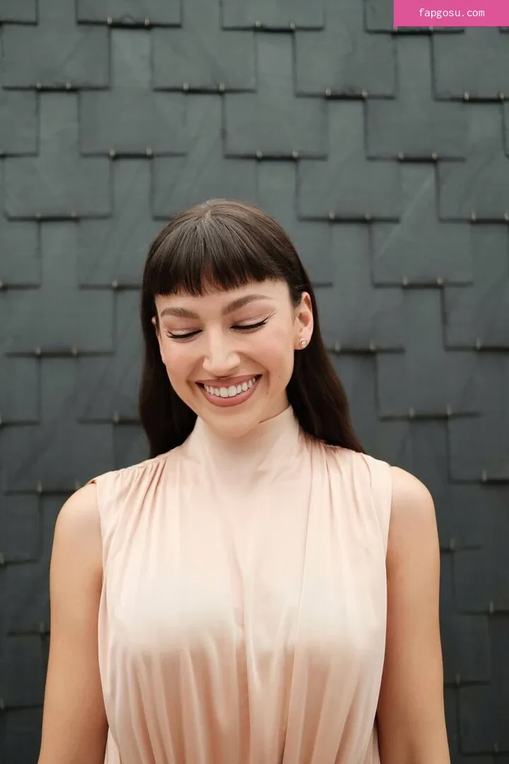 Úrsula Corberó