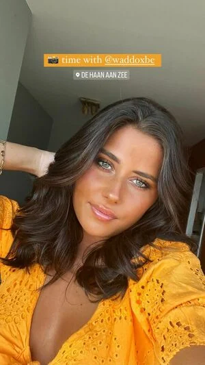 Raphaella Deuringer content