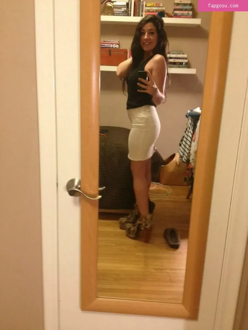 Rebecca Ford - Photo #105