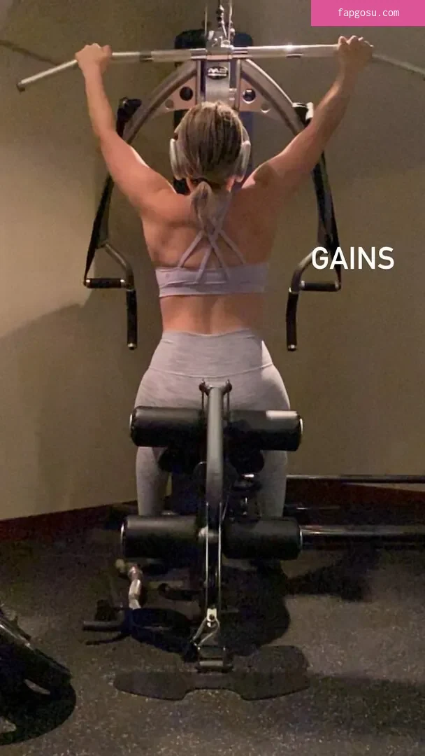 Rebecca Ford - Photo #129