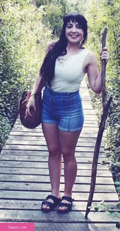 Rebecca Ford - Photo #145