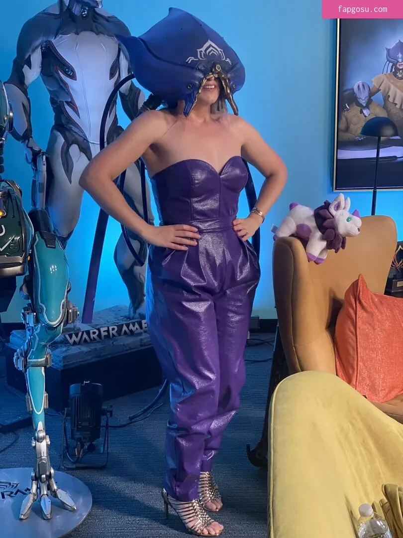 Rebecca Ford - Photo #156