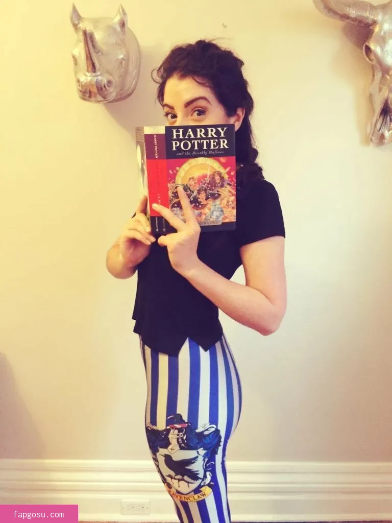 Rebecca Ford - Photo #161