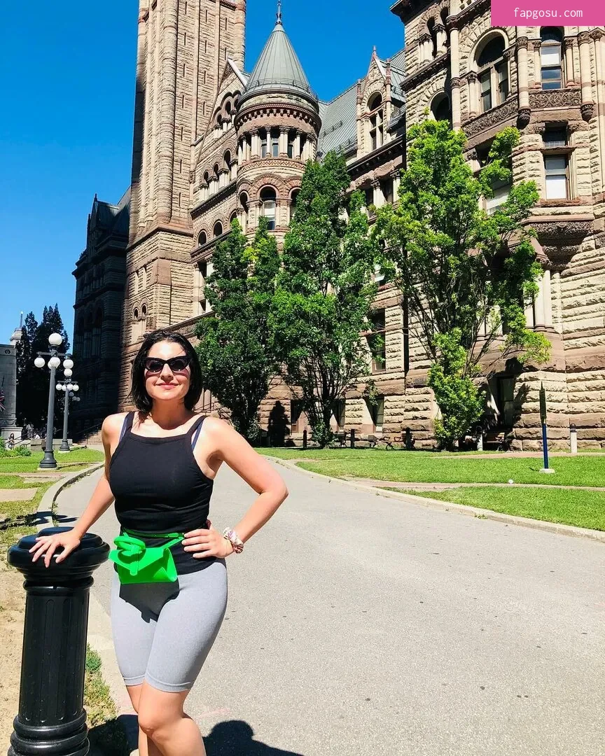 Rebecca Ford - Photo #164