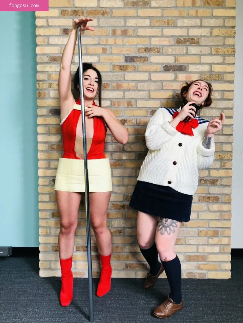 Rebecca Ford - Photo #173