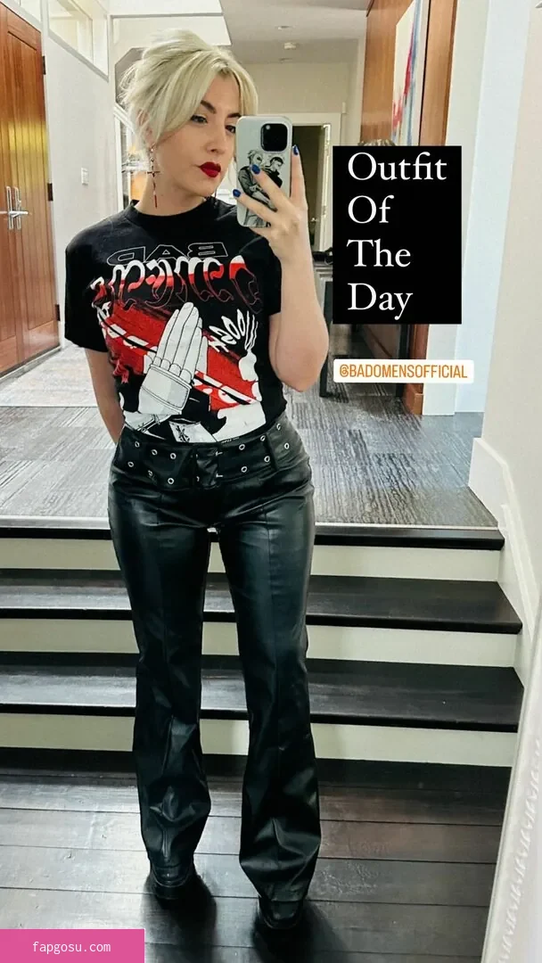 Rebecca Ford - Photo #194