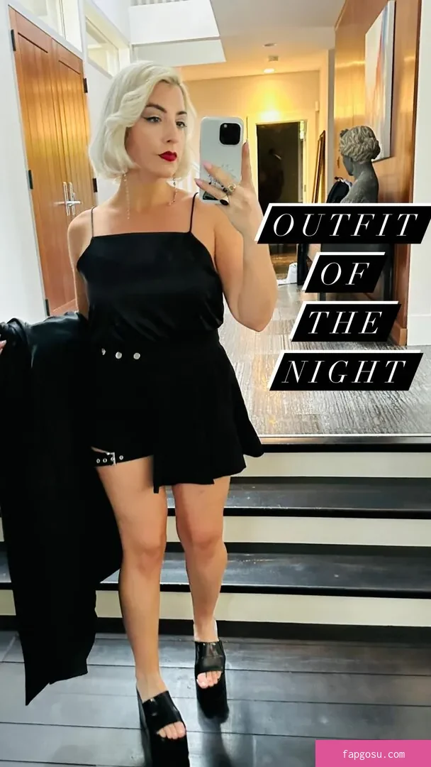 Rebecca Ford - Photo #208