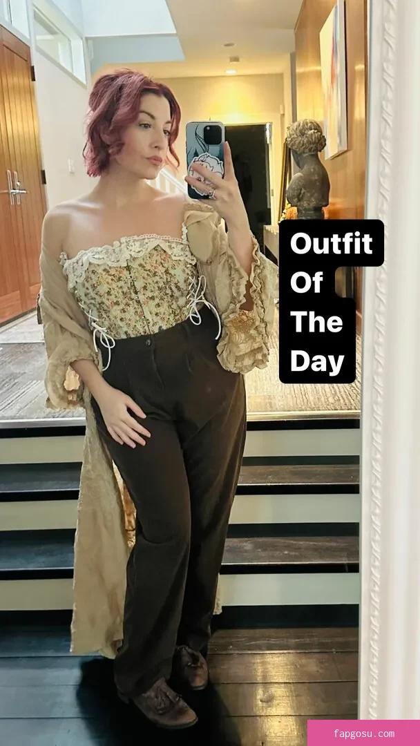 Rebecca Ford - Photo #218