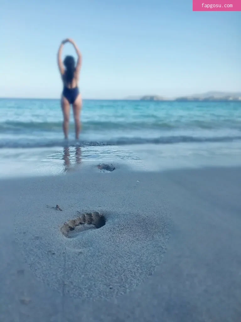 Rebecca Ford - Photo #232