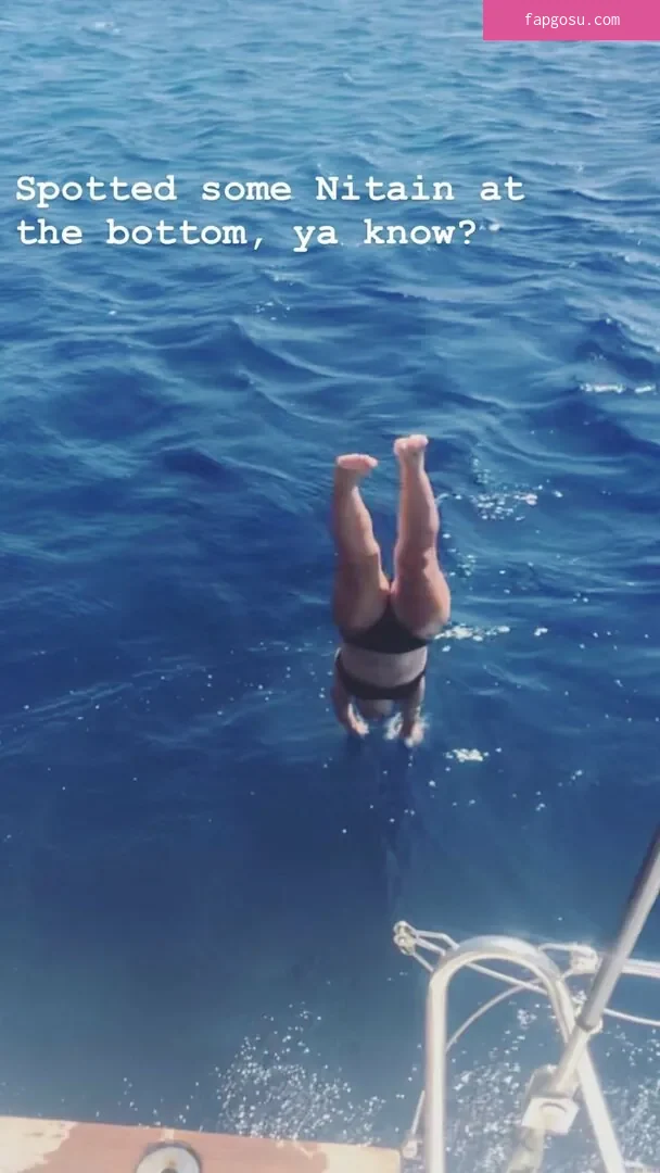 Rebecca Ford - Photo #241