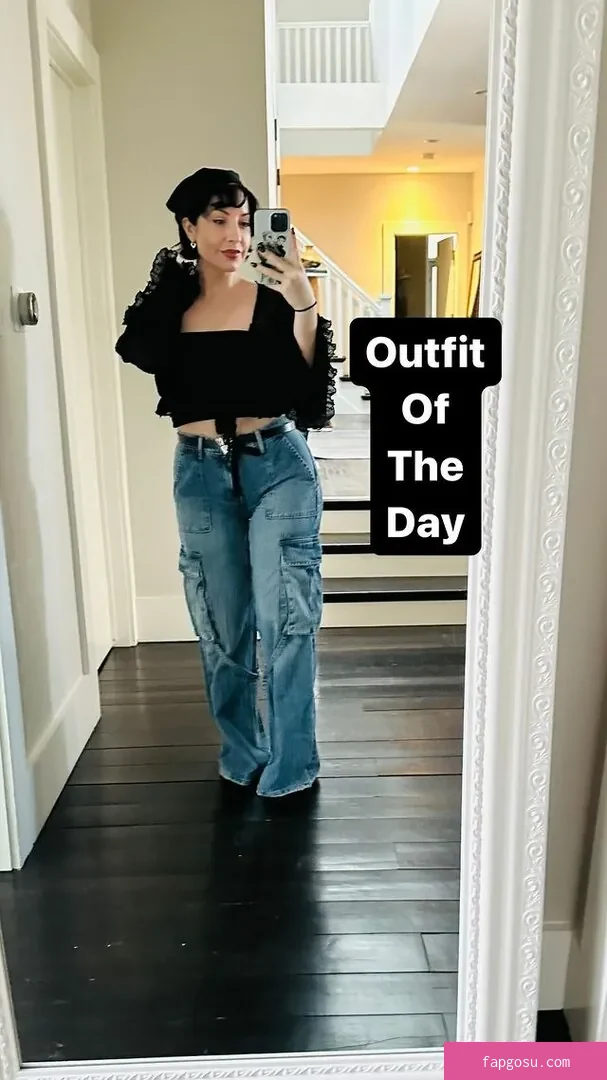 Rebecca Ford - Photo #258