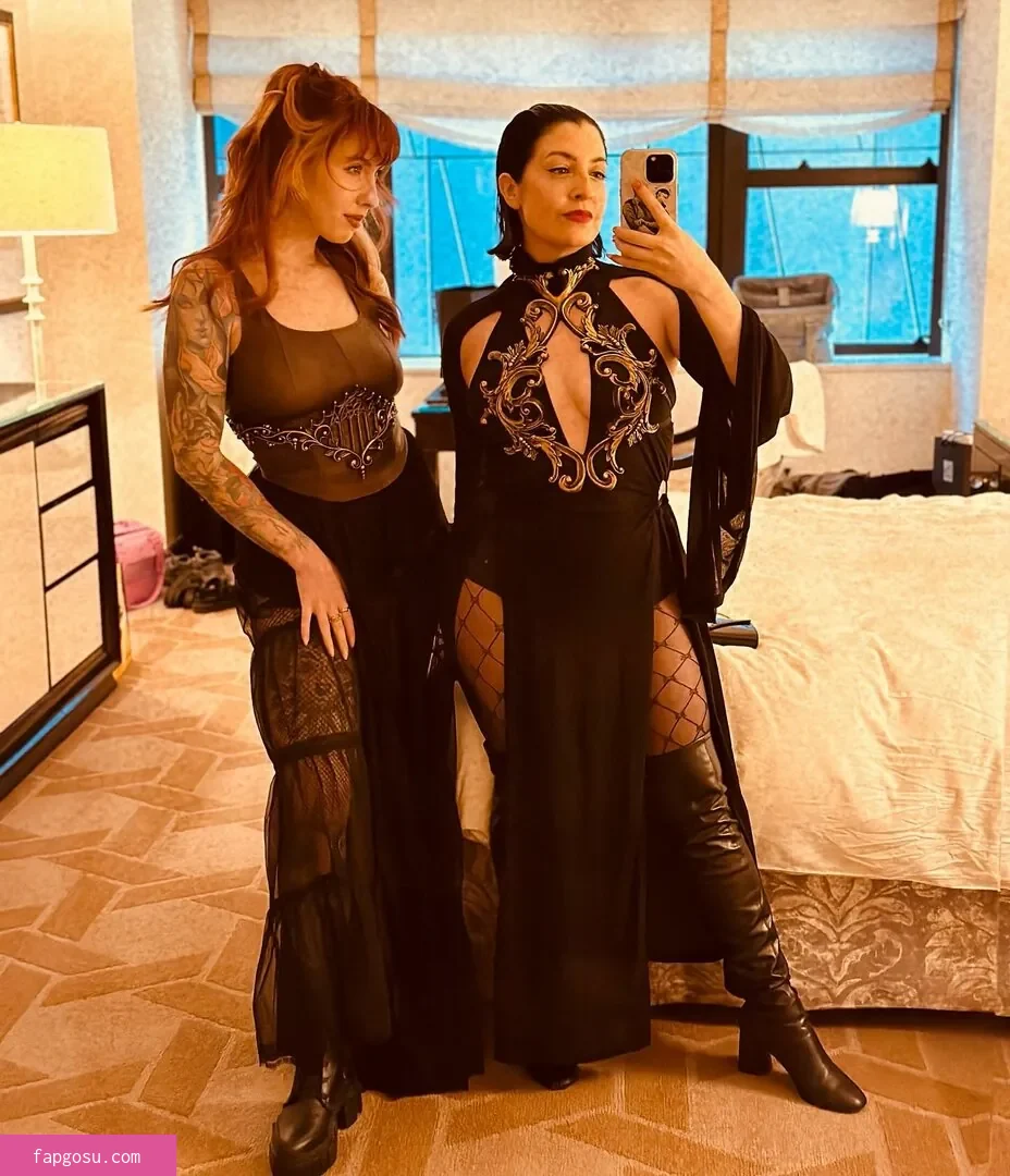 Rebecca Ford - Photo #283