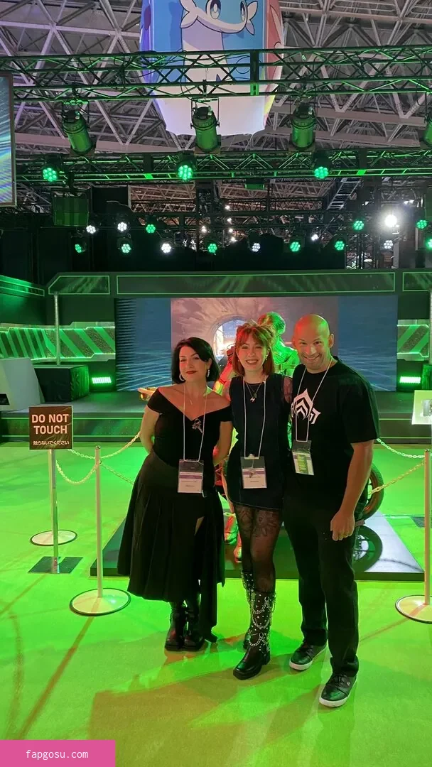 Rebecca Ford - Photo #292