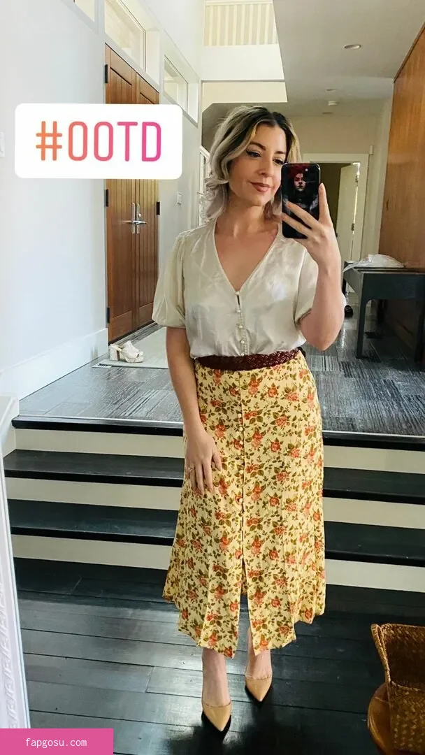 Rebecca Ford - Photo #33