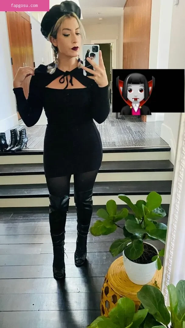 Rebecca Ford - Photo #47