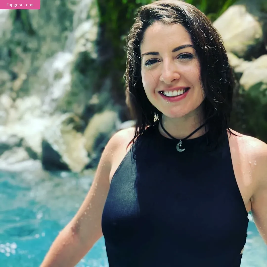 Rebecca Ford - Photo #73