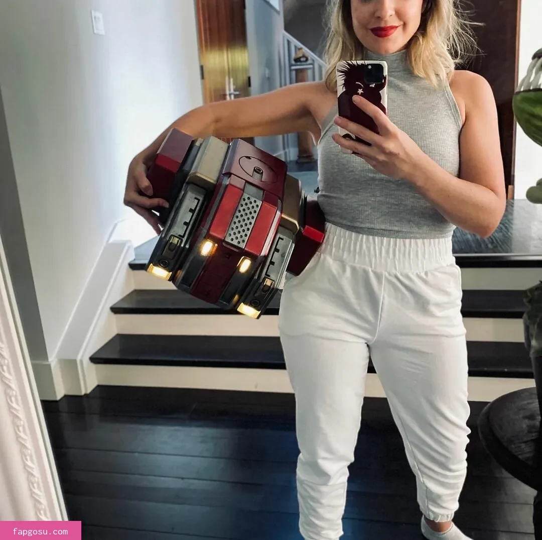 Rebecca Ford - Photo #84