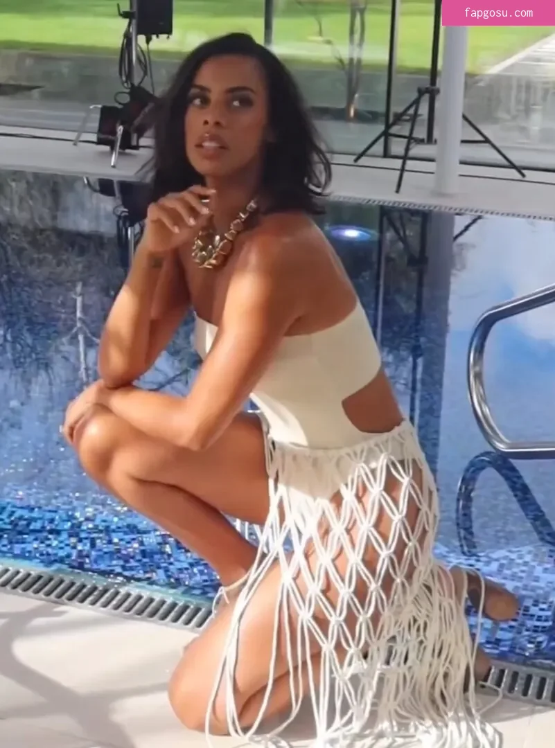 Rochelle Humes