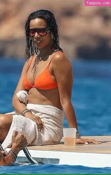 Rochelle Humes