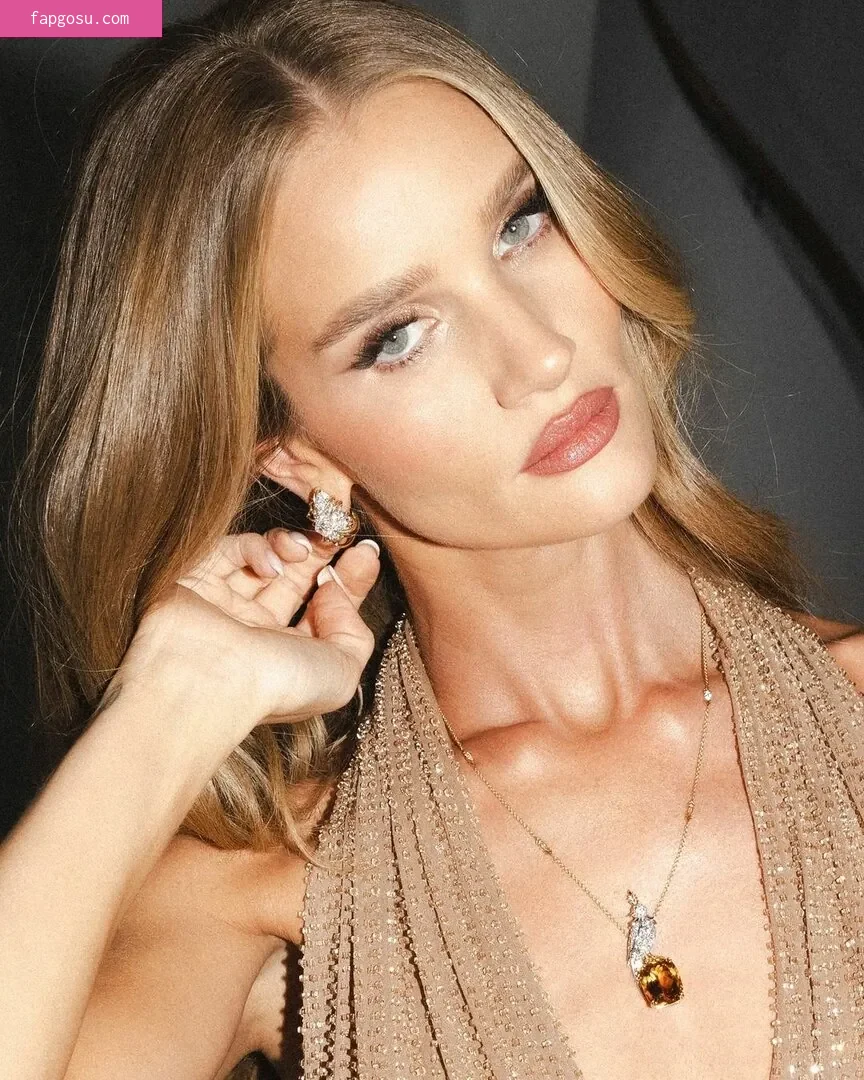 Rosie Huntington-Whiteley