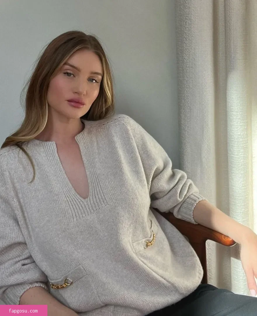 Rosie Huntington-Whiteley