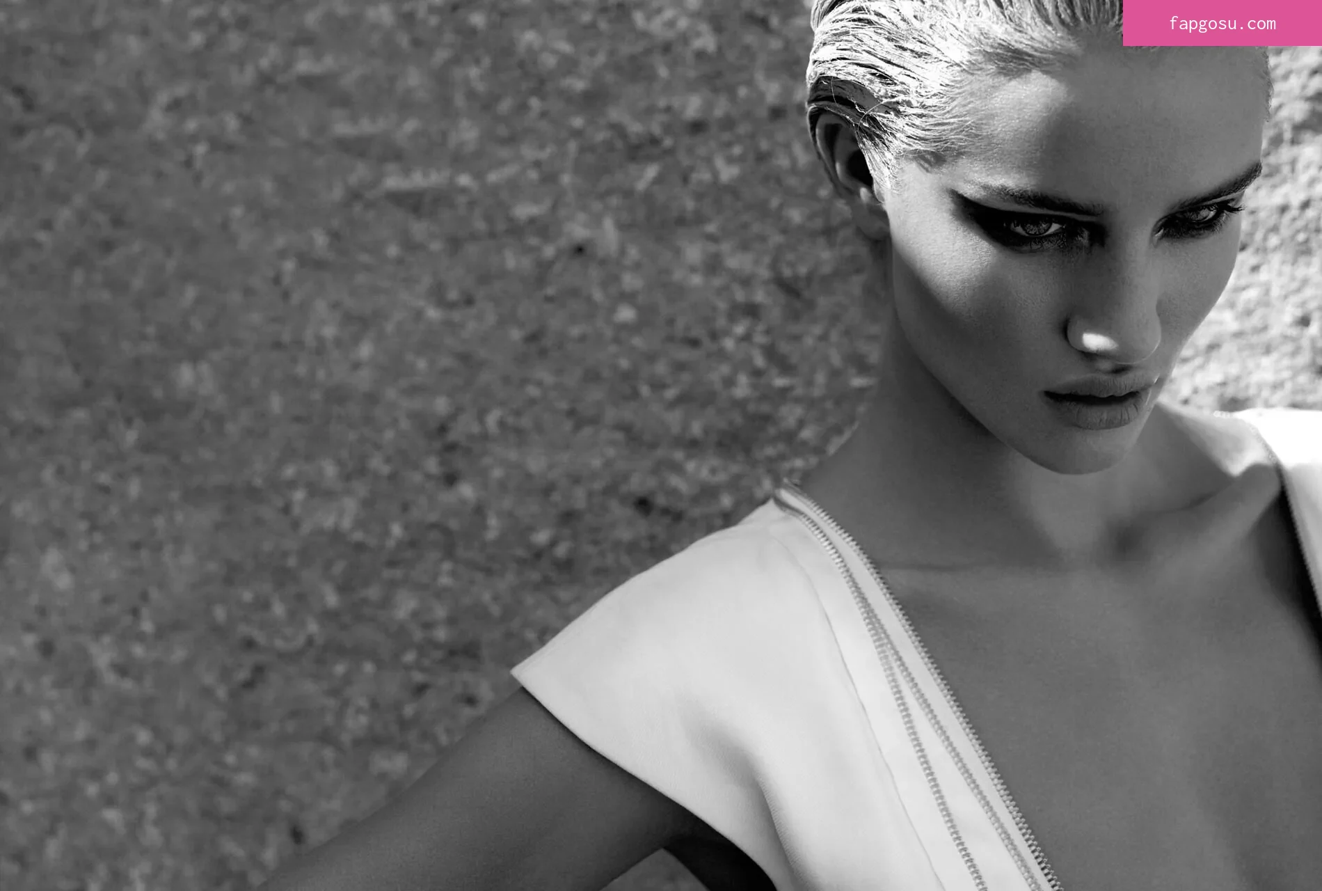 Rosie Huntington-Whiteley