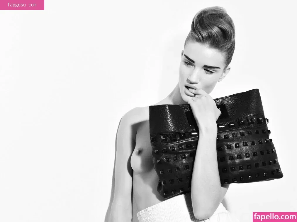 Rosie Huntington-Whiteley