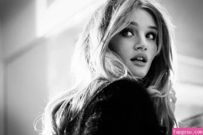 Rosie Huntington-Whiteley