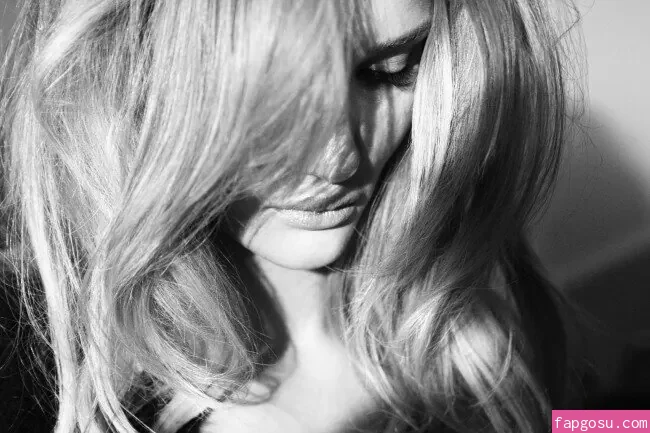 Rosie Huntington-Whiteley