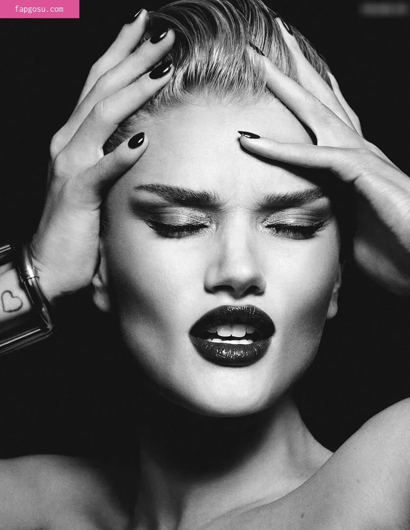 Rosie Huntington-Whiteley