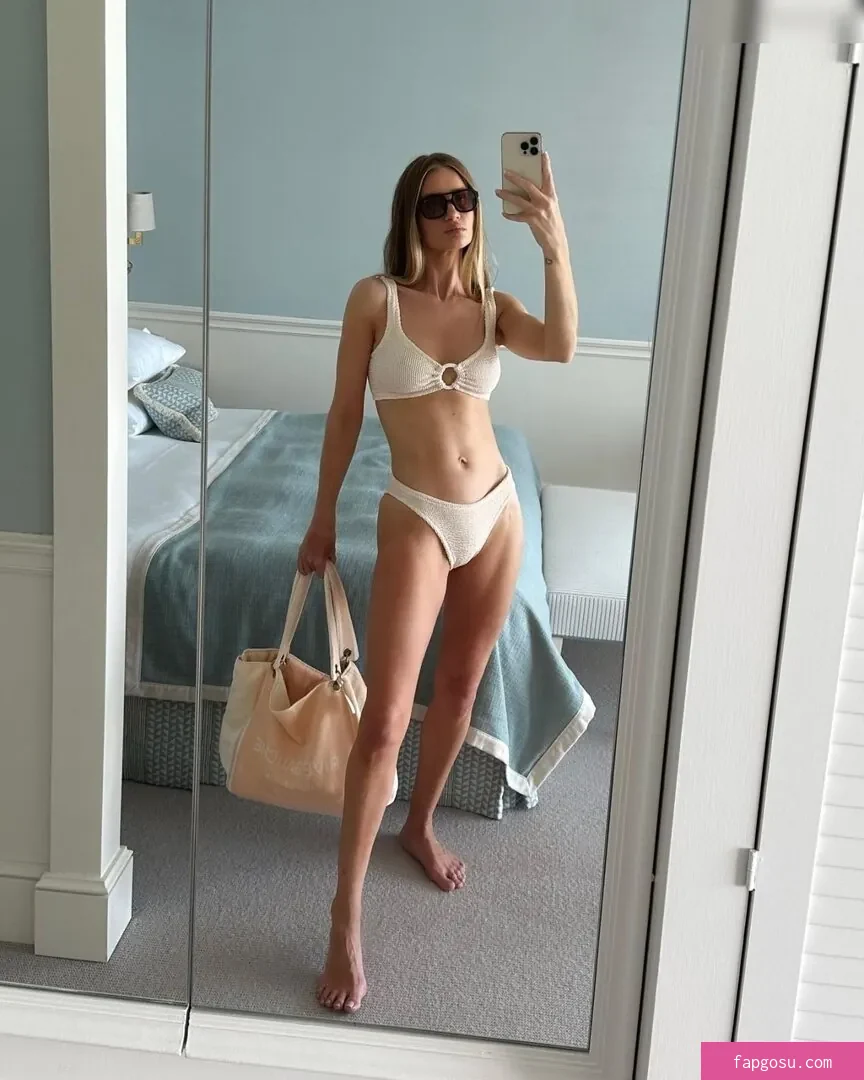 Rosie Huntington-Whiteley