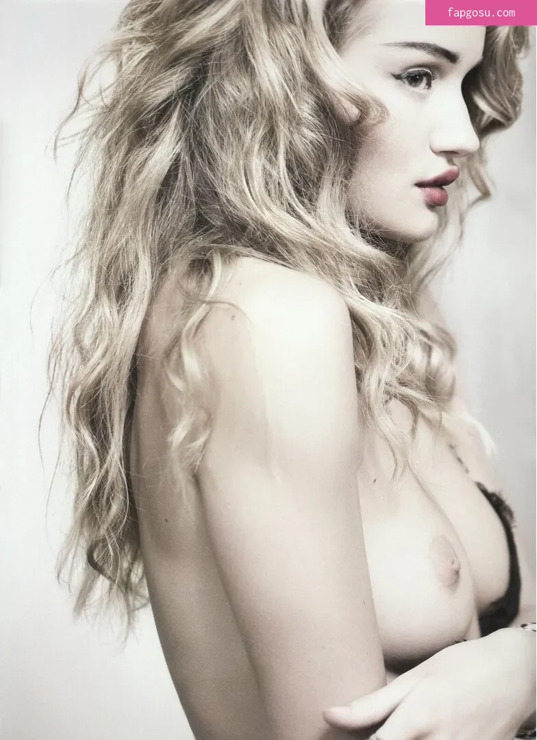 Rosie Huntington-Whiteley