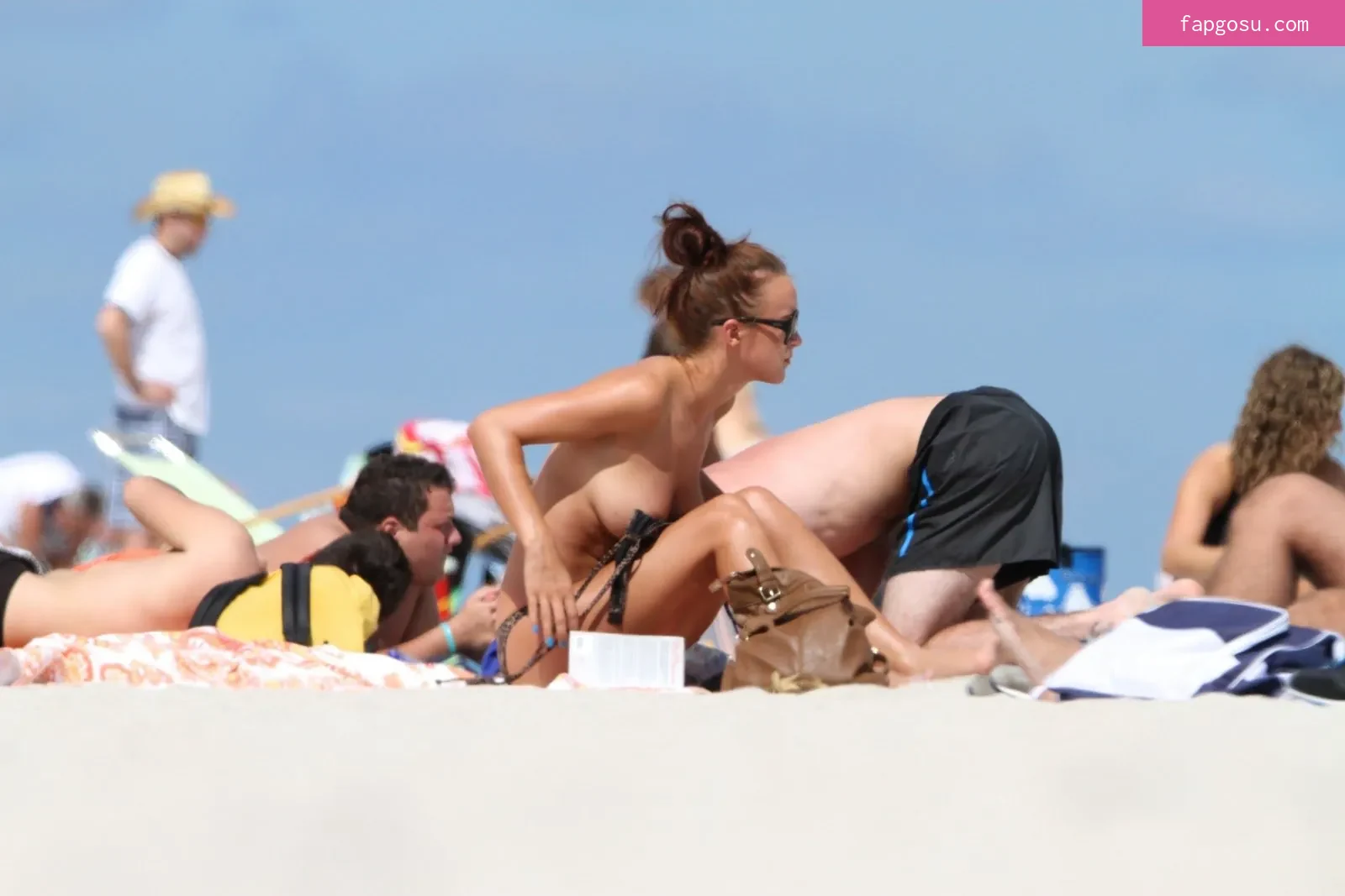 Rosie Jones - Photo #444