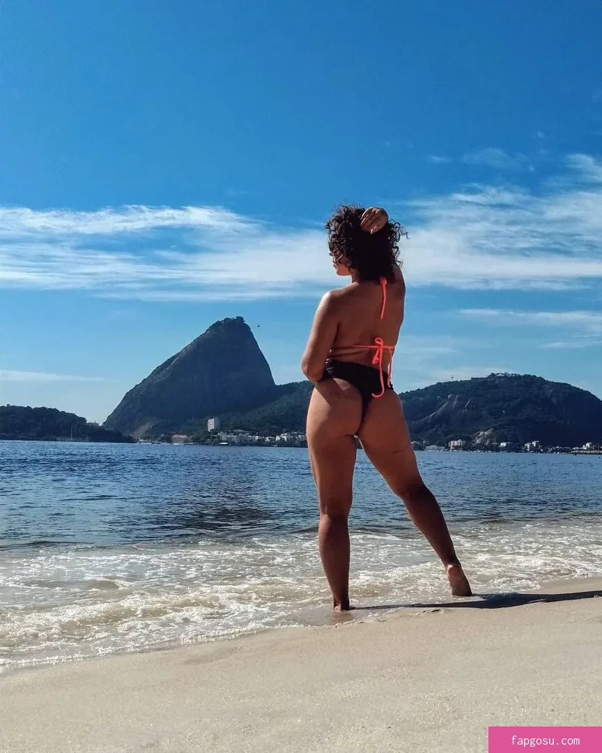 Rafaela Moreira
