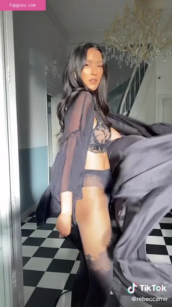 Rebecca Mir