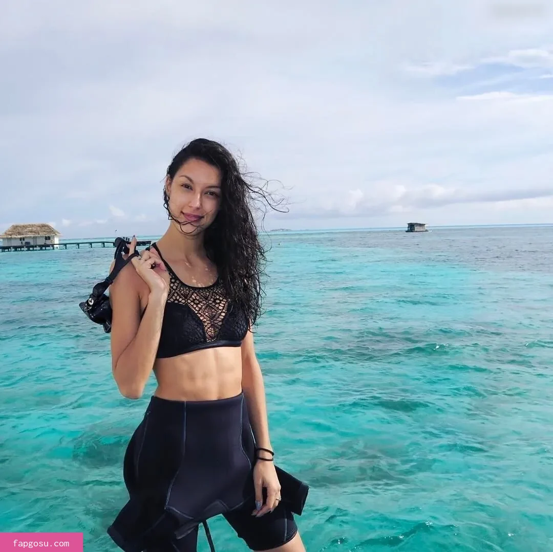 Rebecca Mir