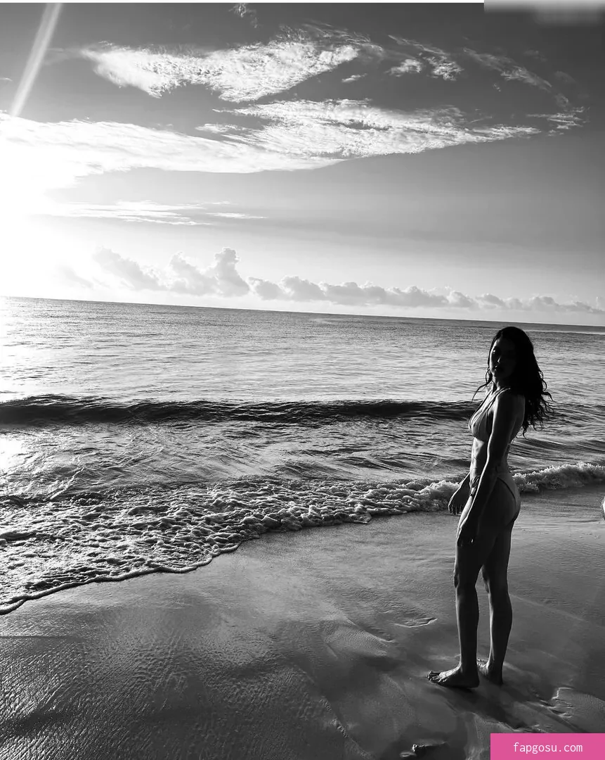 Rebecca Mir