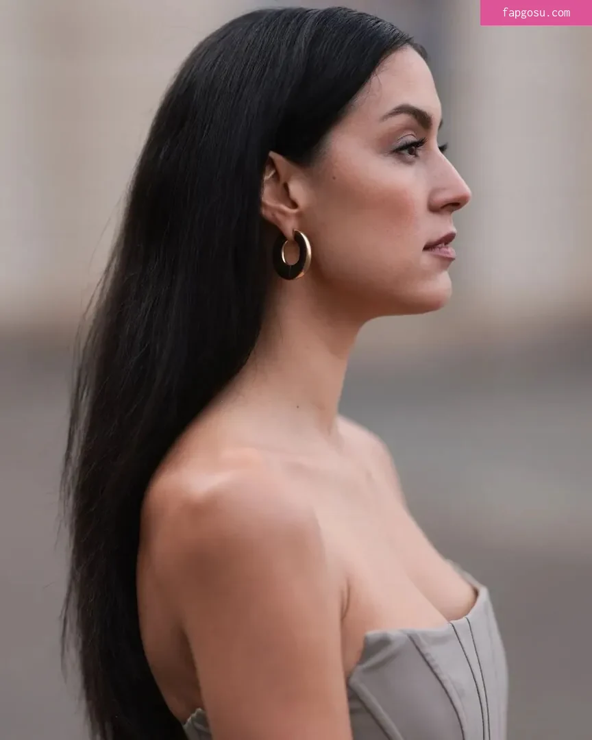 Rebecca Mir