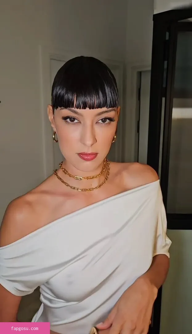 Rebecca Mir