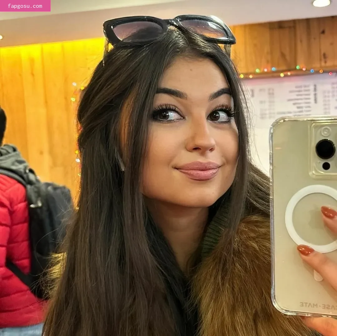 Reneé Monaco