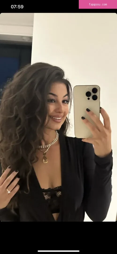 Reneé Monaco