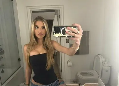 Romy Mars content