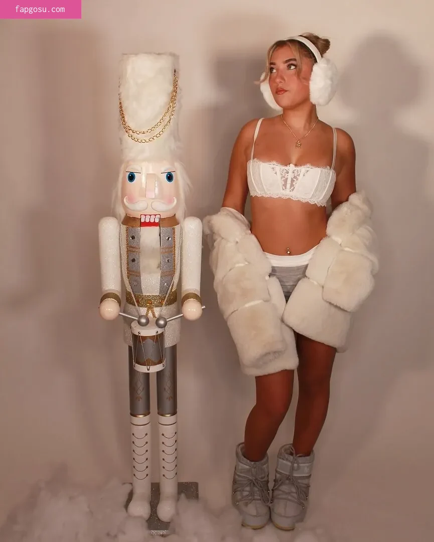 Rosie McClelland - Photo #200