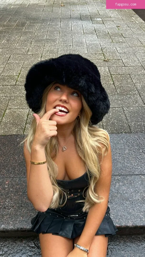 Rosie McClelland - Photo #38