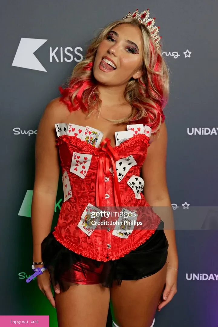 Rosie McClelland - Photo #55