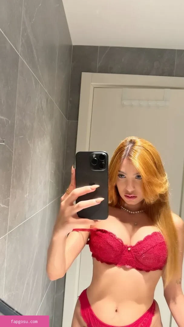 Rebecca Pavanelli