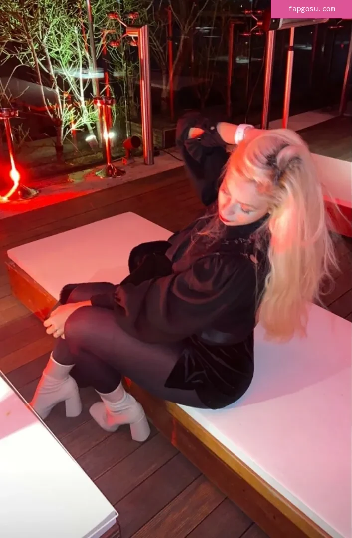 Rebecca Pavanelli